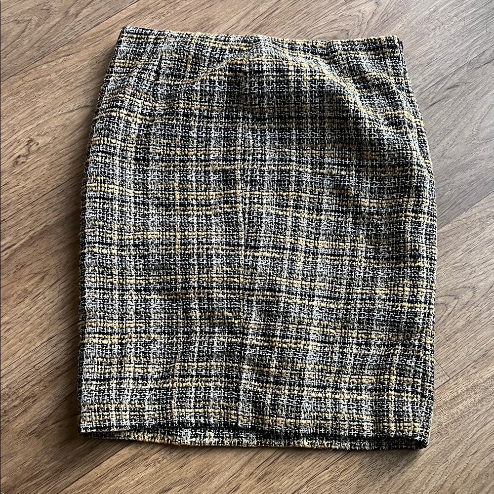Textured Black and Cream Tweed Pencil Skirt